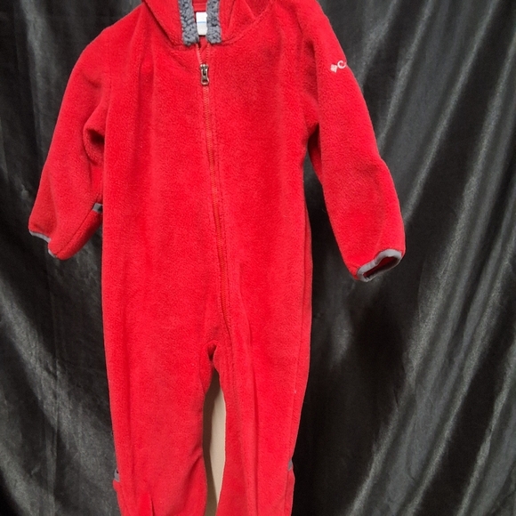 Columbia Red and Gray Baby Sweater - Picture 8 of 12